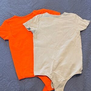SKIMS Bodysuits Set in Bright Orange and Light Gray
